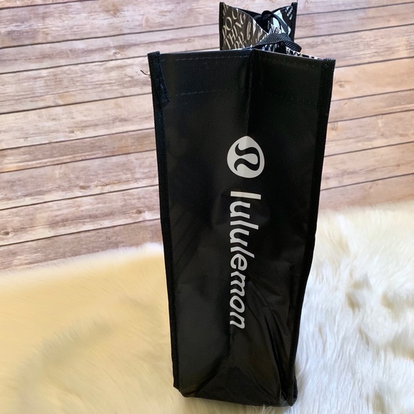 Lululemon Reusable Bag - Picture 3 of 4